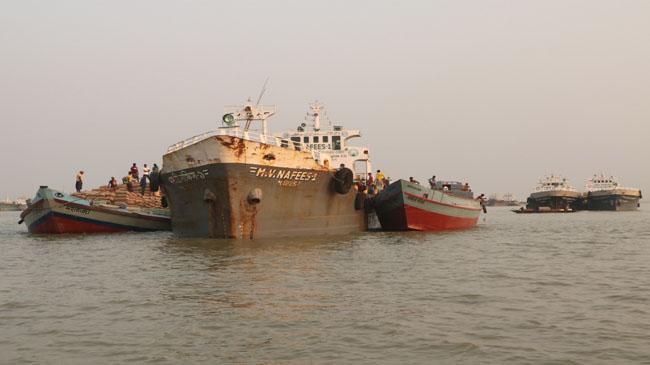 drowning in padma river 1