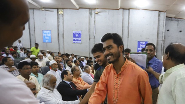 ducsu vp noor at gonoforams meeting 2