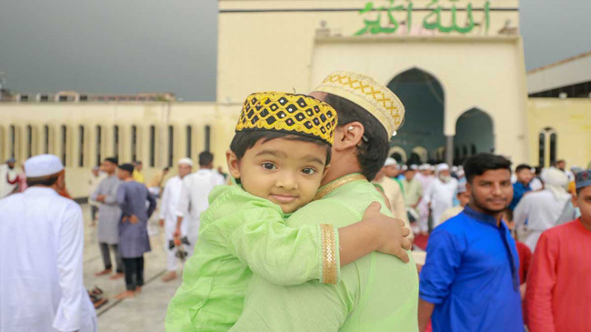 eid with rain