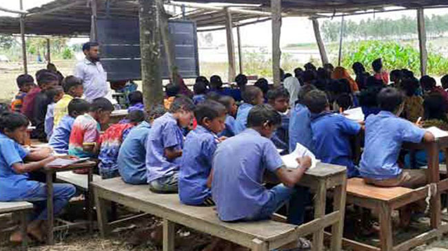 examined in open sky in sirajganj