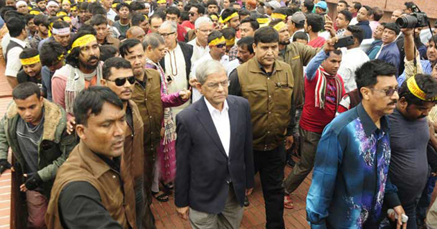 fakhrul at saver memorial monument 2018