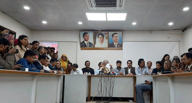 fakhrul with israq tabith