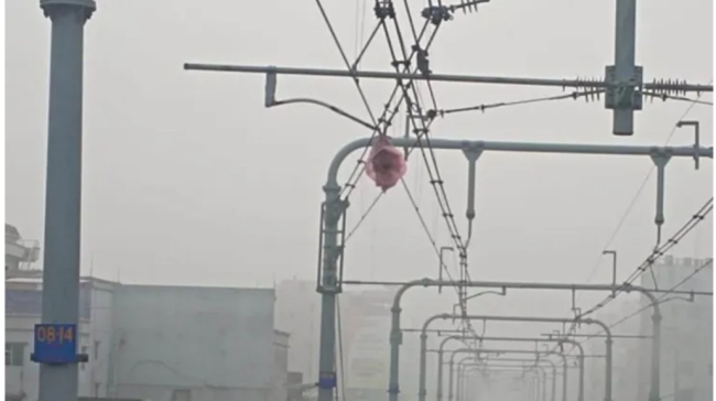 metro rail 3