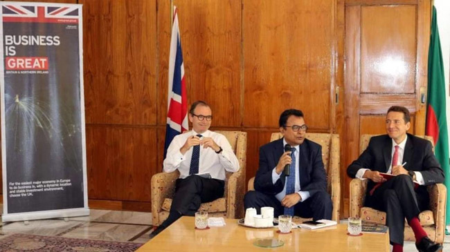 finance minister with britis comissioner