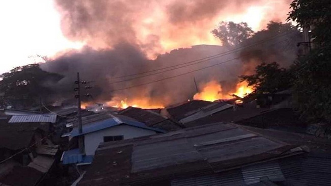 fire at harkas market in chittagong