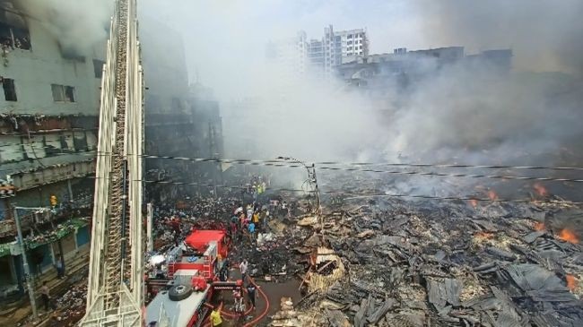fire in bangabazar 7