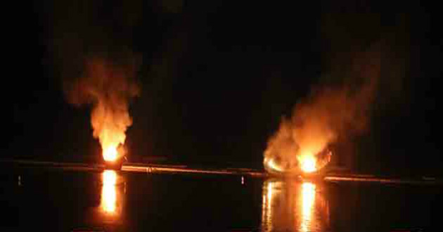 fire on rohinga boat