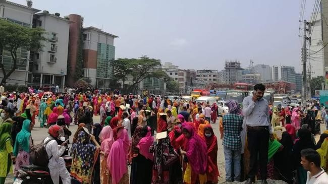 garment worker bloced road mirpur uttara