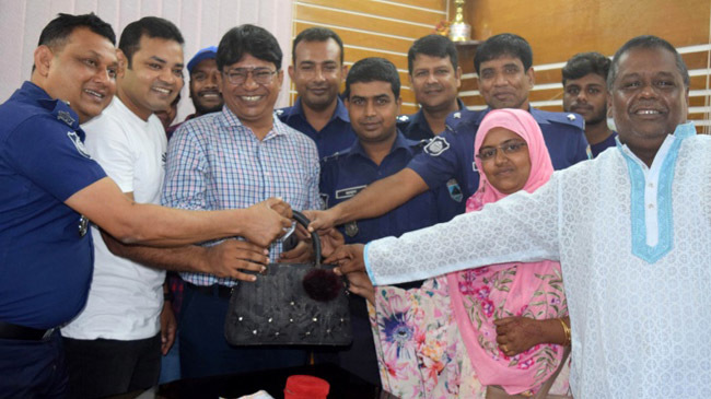 gold bag return in shirajgonj