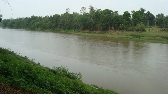 gomoti river