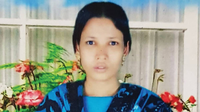hasina aktar