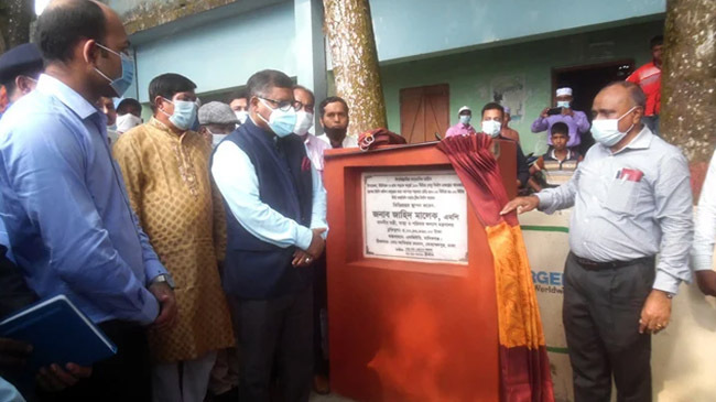 health minister in manikjong