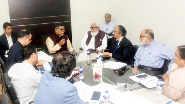 health minister in meeting