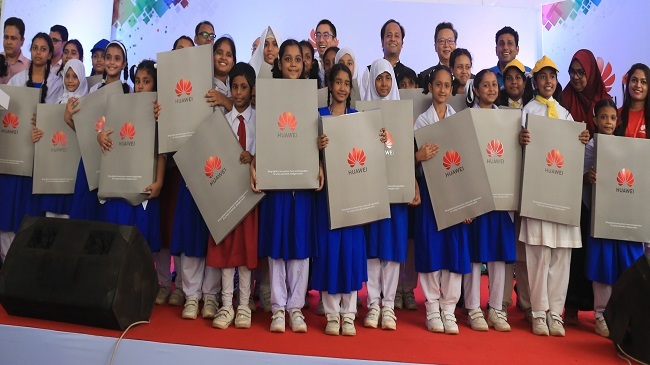 huawei helps women