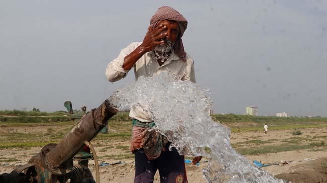 humid hot in bangladesh