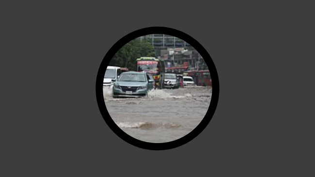 ভারী বৃষ্টির সতর্কবার্তা আরও ২৪ ঘণ্টা বাড়ল