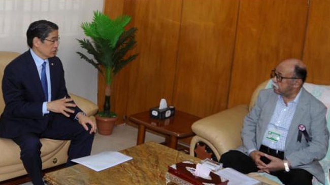 industry minister with japan ambasador