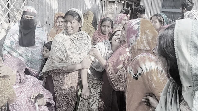 উঠানে দাদির ও সরিষাক্ষেতে নাতনির মরদেহ, পরিকল্পিত হত্যা দাবি পরিবারের