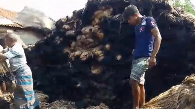 jute burned in chuadangha