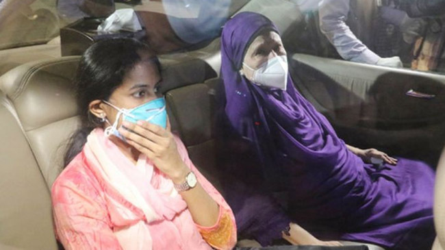 khaleda zia in hospital 1