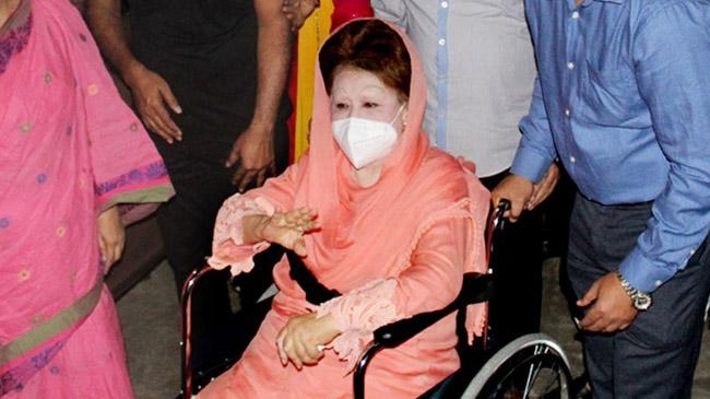 khaleda zia in hospital 8