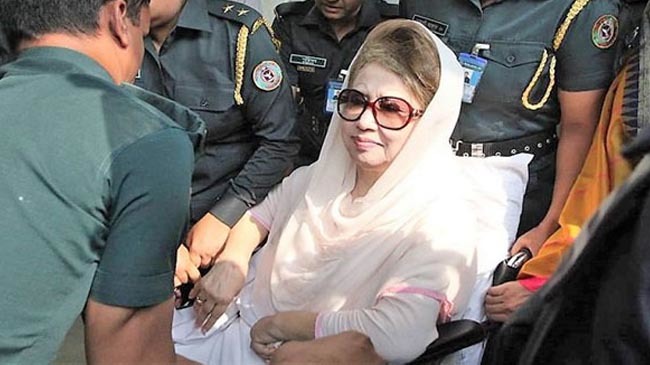 khaleda zia in wheel chair new