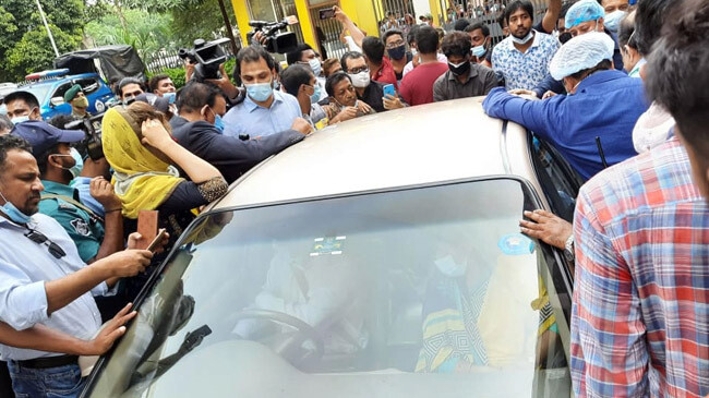 khaleda zia takes cv vacc