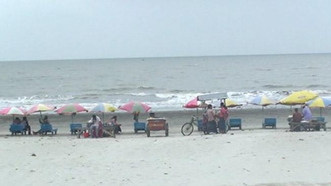 kuakata sea shore bangladesh