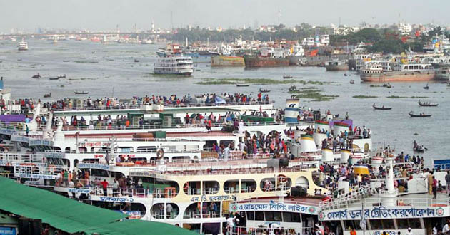 launch in sadarghat