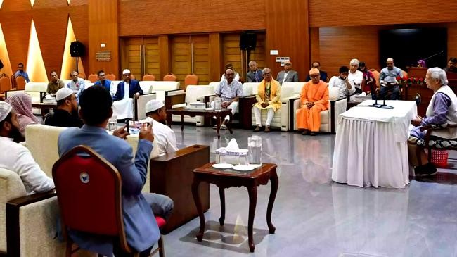 leaders of different religions and muhammad yunus 1