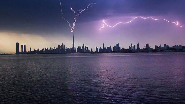 lighting file photo