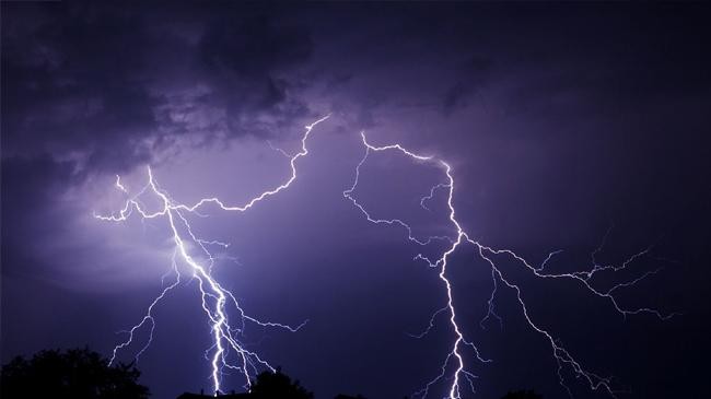 lightning 2