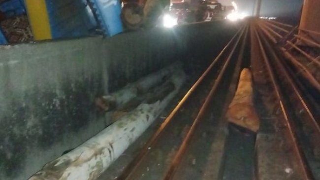 lorry overturned on the railway line at bangabandhu bridge