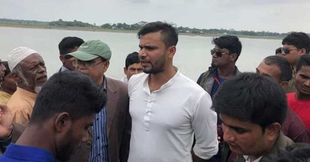 mashrafe in narail