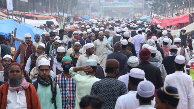 millions of muslims at turag