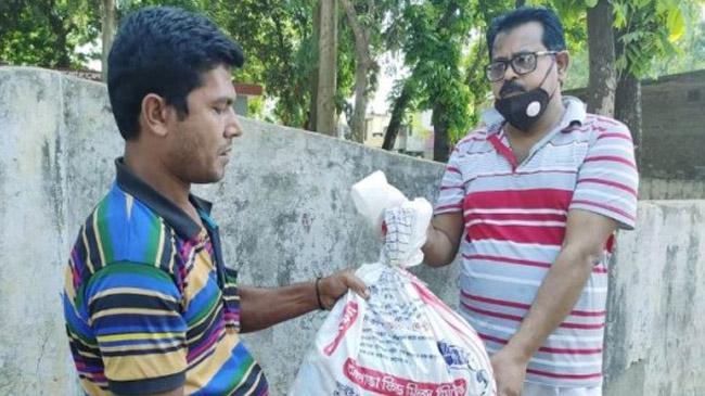 mp israfil naogoan relief