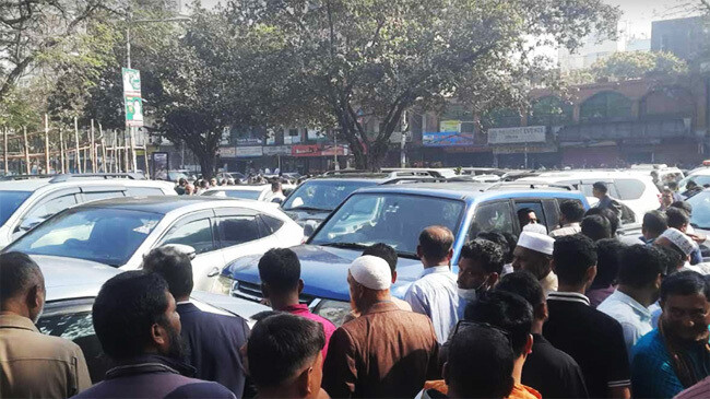 শপথ নিতে সংসদ ভবনে আসছেন নবনির্বাচিত এমপিরা