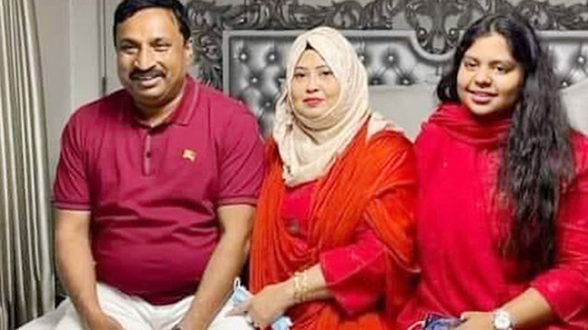 nizam uddin hazari with family