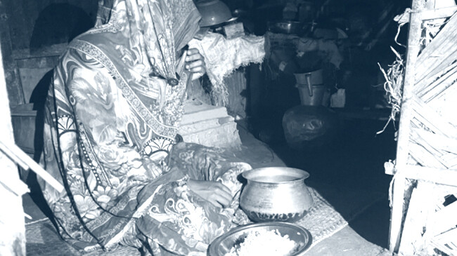 নষ্ট ভাত খেয়ে রোজা রাখা নোয়াখালীর সেই পরিবার পেল উপহার