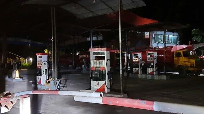 petrol pump closed