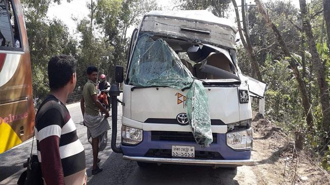 picnic bus accident in gopalgonj
