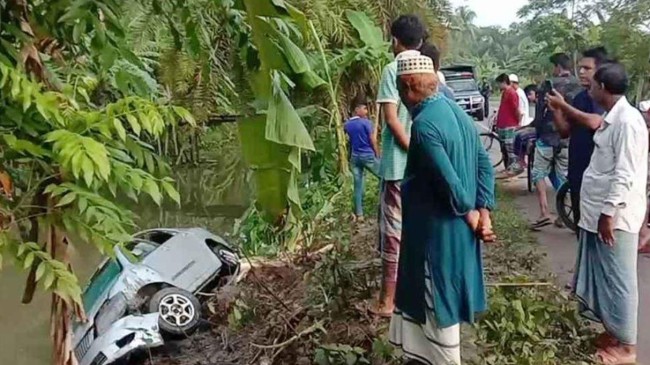 pirojpur car accident