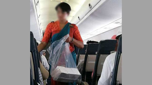 plenty of breakfast in the plane