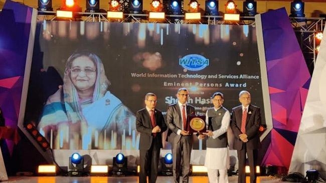 pm gets witsa eminent persons award
