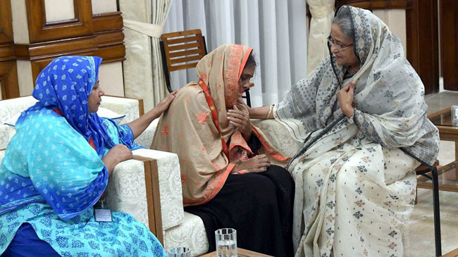 pm hasina with abrar family