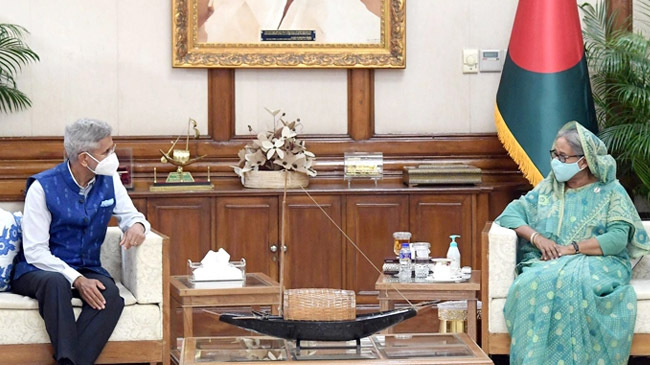 pm hasina with india fm