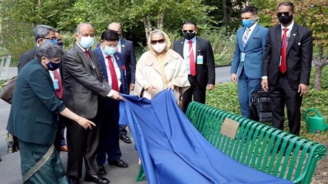 pm sacrifies chair un head quater