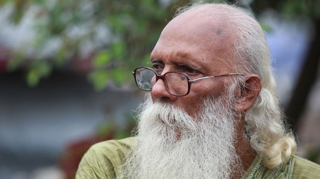poet nirmolendu gun