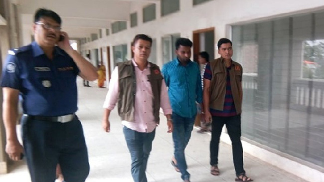 police arrest bribe