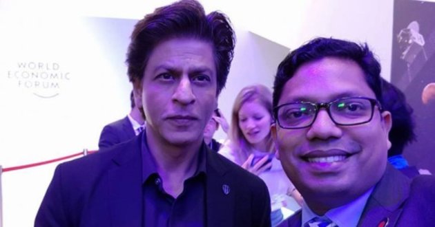 polok and shahrukh selfie